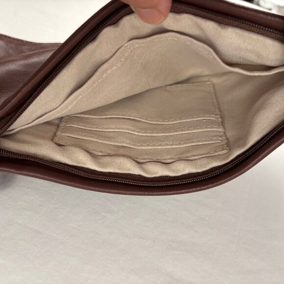 Sash Brown Leather Crossbody Bag - Picture 8 of 15